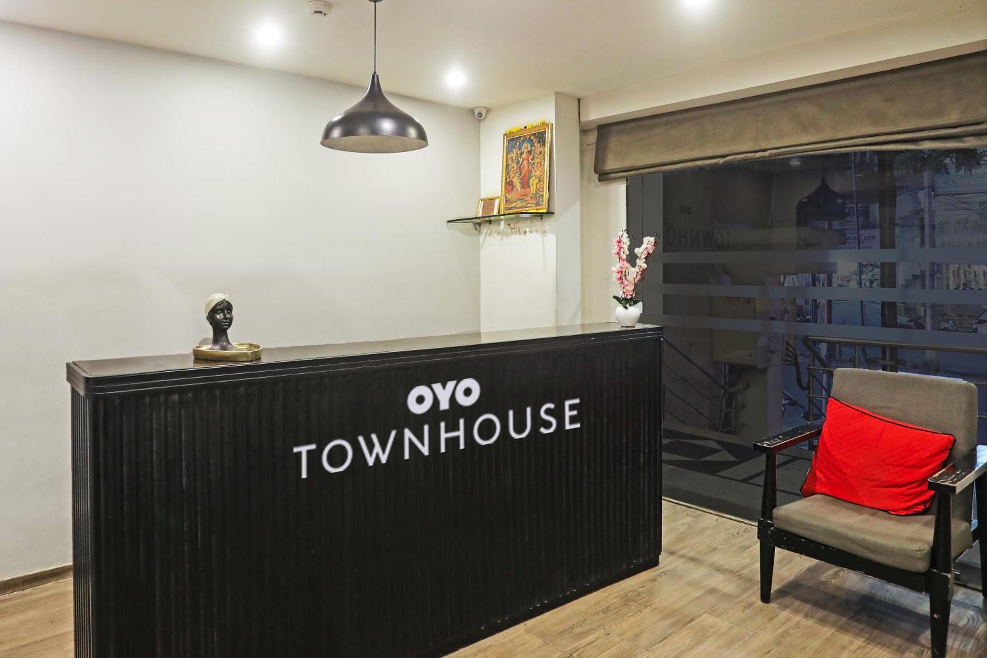 Townhouse Near Secunderabad Railway Station, Yashoda Hospital, Patny Centre Екстер'єр фото